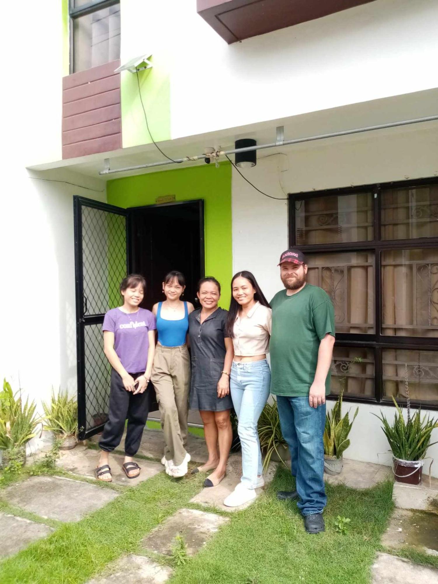 Haus Of Emerald By Jeyo Lapu-Lapu City Exterior photo