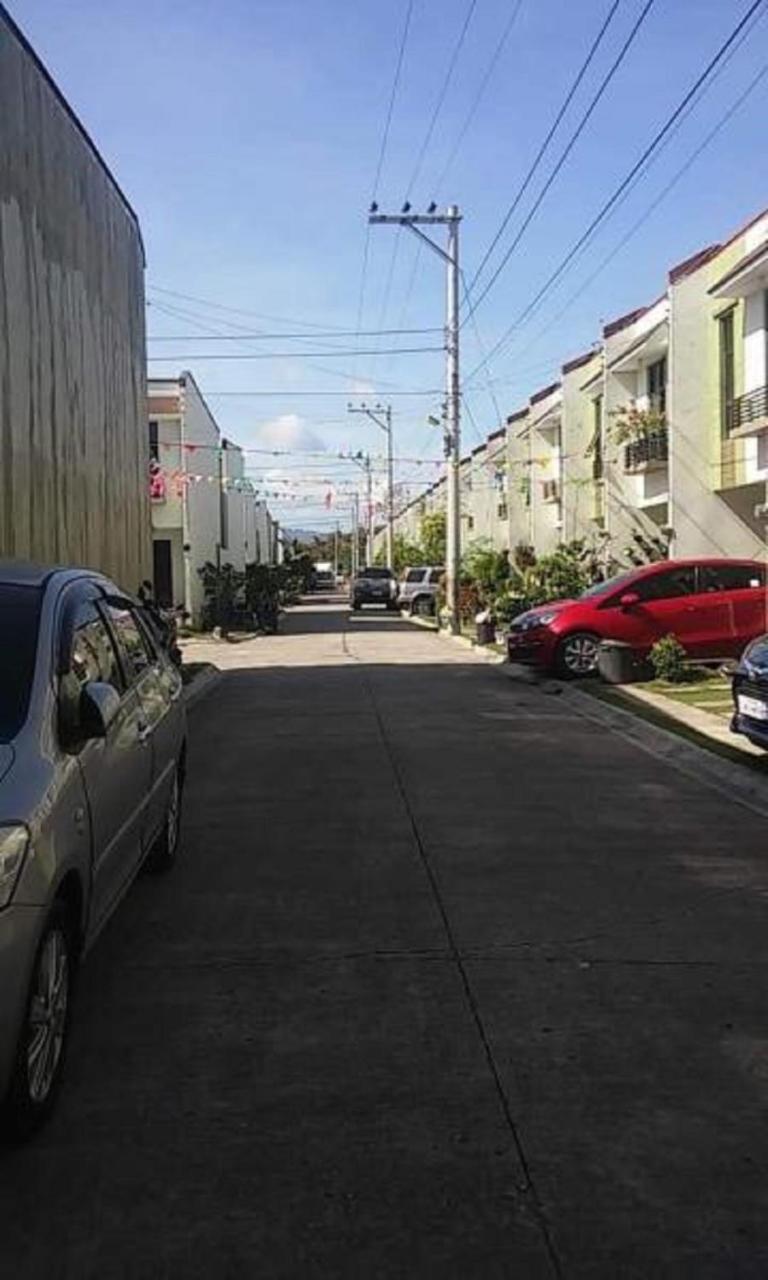 Haus Of Emerald By Jeyo Lapu-Lapu City Exterior photo